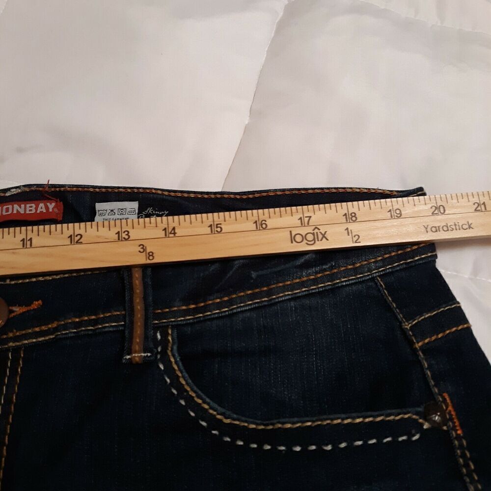 UNION BAY Women's Jr Size 17 Thick Stitch Embellished Pockets Jeans Great Deal - Picture 11 of 12